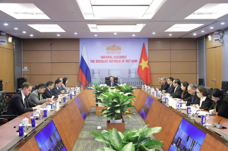 Vietnam, Russia reinforce parliamentary cooperation